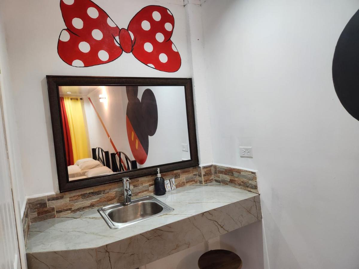 Wally World Inn Comayagua Luaran gambar